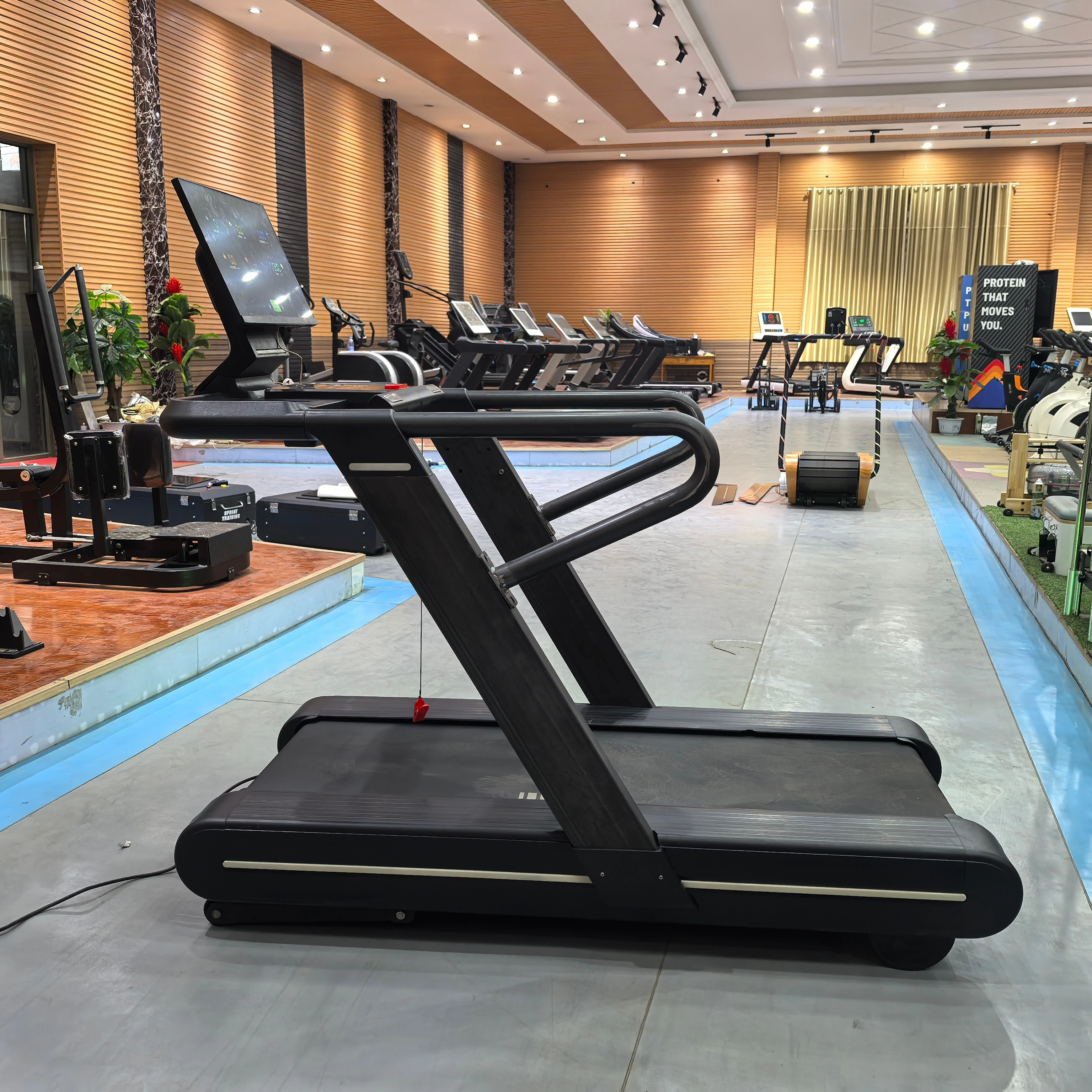 Commercial Treadmill Fitness Gym Equipment Cardio Training LDT-1860C Running Machine Commercial Electrical Treadmill
Commercial Treadmill Fitness Gym Equipment Cardio Training LDT-1860C Running Machine Commercial Electrical Treadmill