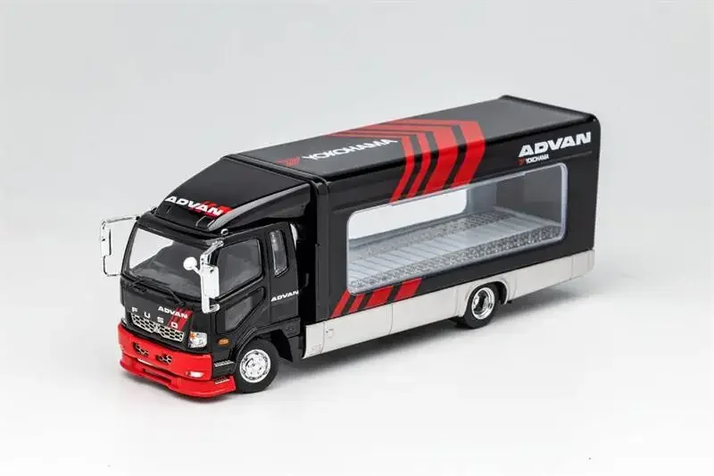 GCD 1:64 Fuso Fighter Mk2 FK 2017, поднятое грузовик, ограниченное количество 599 ADVAN, литая под давлением модель автомобиля
GCD 1:64 Fuso Fighter Mk2 FK 2017, поднятое грузовик, ограниченное количество 599 ADVAN, литая под давлением модель автомобиля