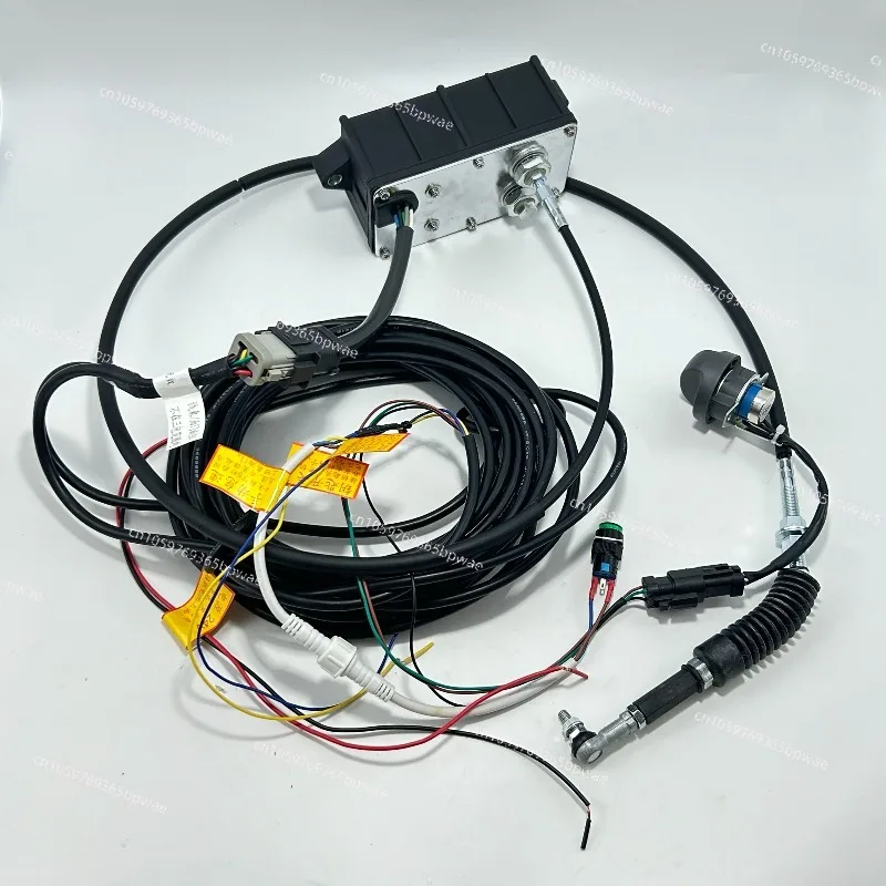Excavator Universal Modified Throttle Motor 12V/24V with Automatic Idling All-round King Throttle Motor
Excavator Universal Modified Throttle Motor 12V/24V with Automatic Idling All-round King Throttle Motor