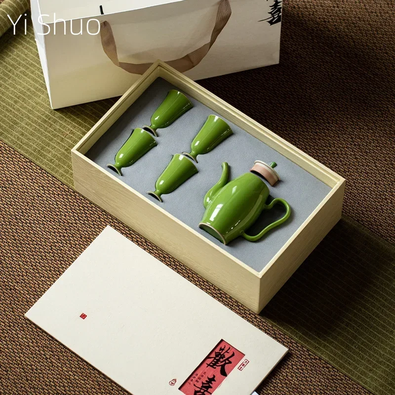 Hand Drawn Teaware Set Chinese Style Imitation Song Green Chaise Pot Porcelain Kung Fu Tea Set Chinese Tea Set
Hand Drawn Teaware Set Chinese Style Imitation Song Green Chaise Pot Porcelain Kung Fu Tea Set Chinese Tea Set