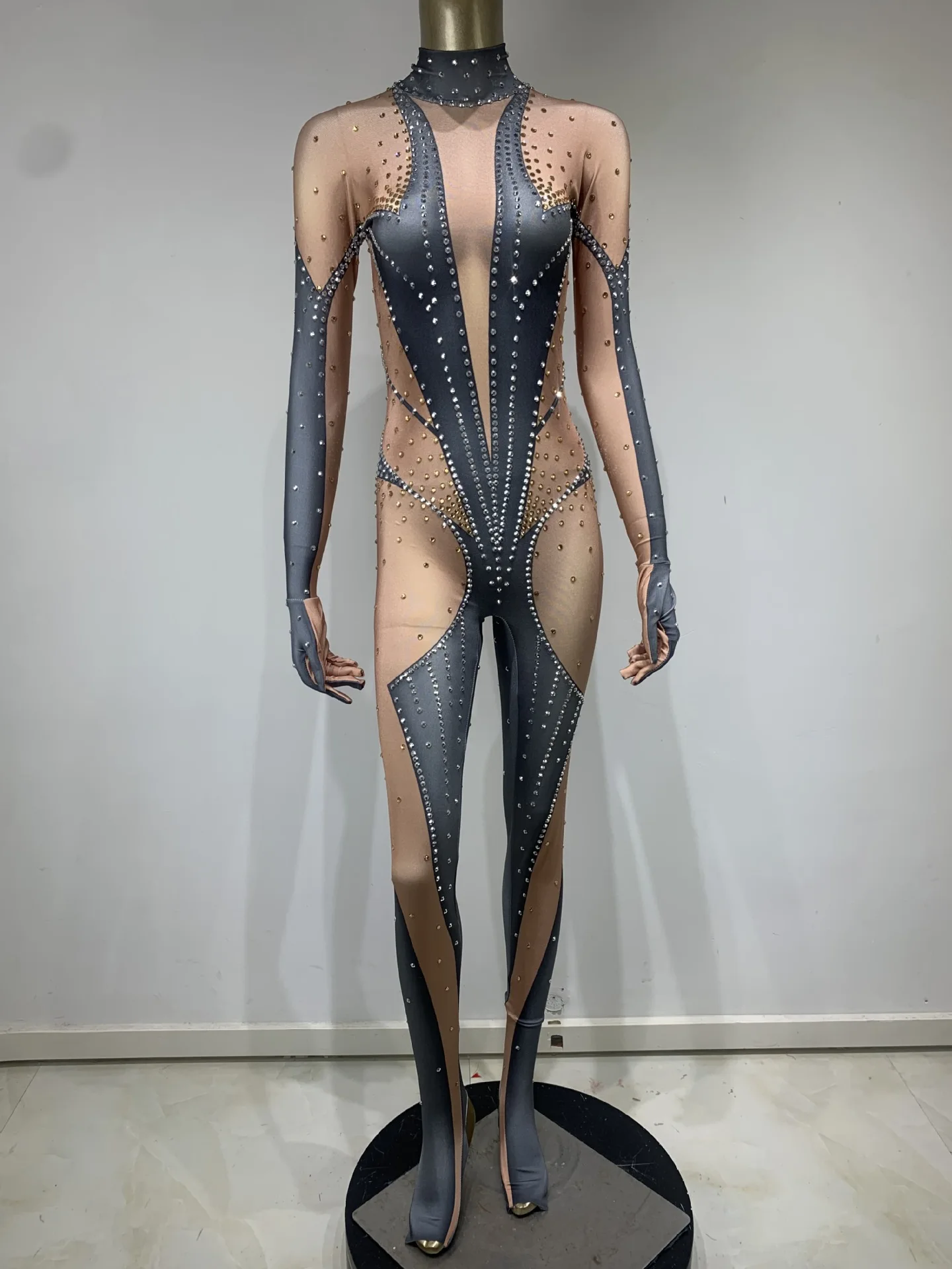 Diamond Jumpsuit Color Block Clubwear Singer Bodysuit Nightclub Performance Costume Sexy Party Wear Stage Outfit Evening Dresses
Diamond Jumpsuit Color Block Clubwear Singer Bodysuit Nightclub Performance Costume Sexy Party Wear Stage Outfit Evening Dresses