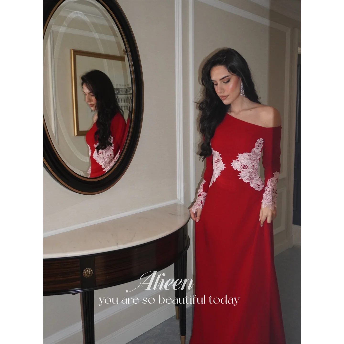 Aileen Satin One-Shoulder Red Mermaid Evening Dress 2026 Prom Dress Formal Evening Robes de Soirée Elegant Women's Gala Night
Aileen Satin One-Shoulder Red Mermaid Evening Dress 2026 Prom Dress Formal Evening Robes de Soirée Elegant Women's Gala Night