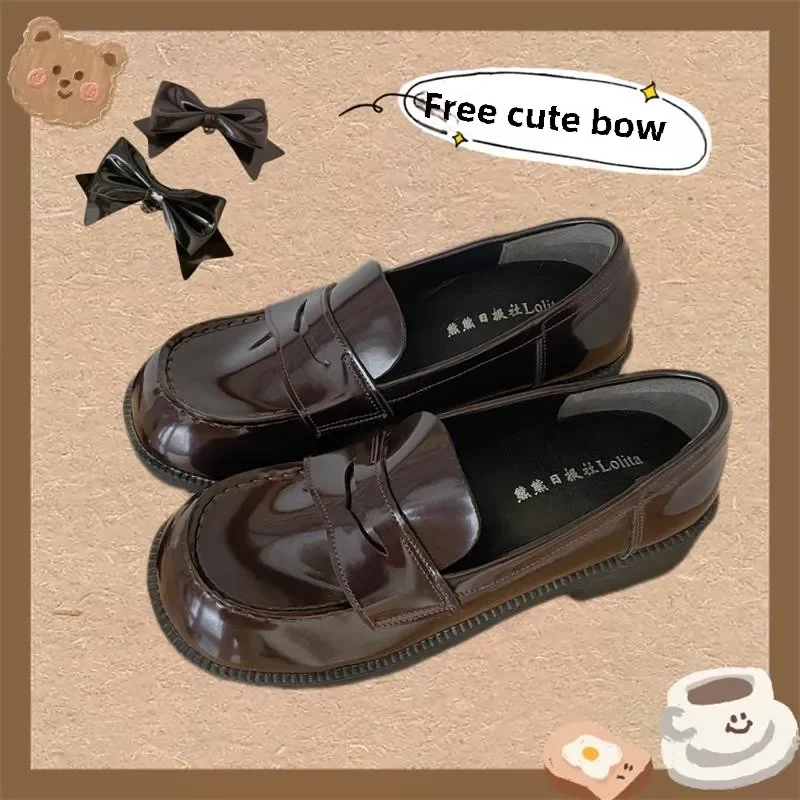 Kawaii Girl Round Toe Shiny Leather Shoes with 1 Pair of Bows Medium Heel Pumps for Japanese Student Uniform Basic Thick-soled
Kawaii Girl Round Toe Shiny Leather Shoes with 1 Pair of Bows Medium Heel Pumps for Japanese Student Uniform Basic Thick-soled