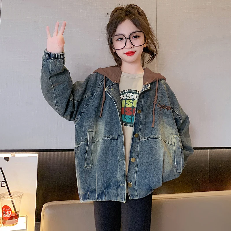 Spring and Autumn Girls Retro Denim Jacket Hooded Fashion Children's Clothing Loose Kids Cowboy Jacket RM27
Spring and Autumn Girls Retro Denim Jacket Hooded Fashion Children's Clothing Loose Kids Cowboy Jacket RM27