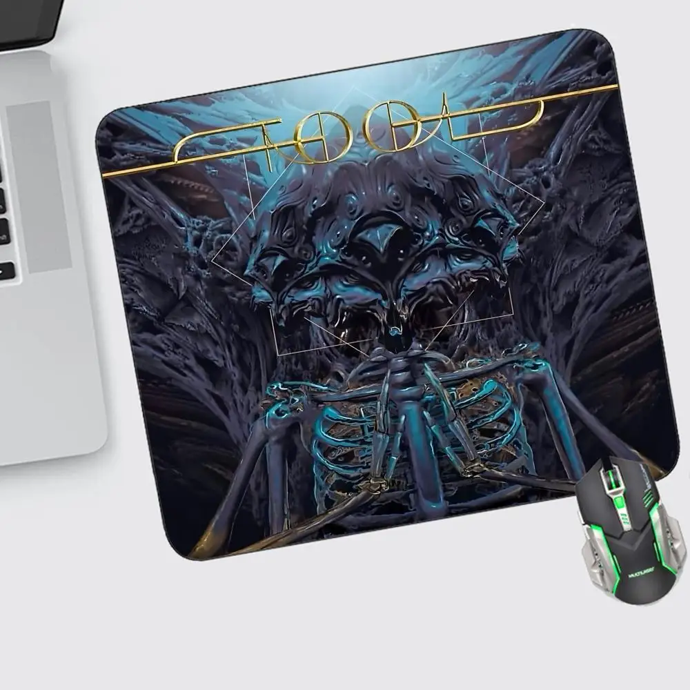 Tool Band Rock Black Mouse Pad Small Gaming Accessories Keyboard Computer Offices Desk Mat Pc Gamer Non-slip Rubber Mousepad
Tool Band Rock Black Mouse Pad Small Gaming Accessories Keyboard Computer Offices Desk Mat Pc Gamer Non-slip Rubber Mousepad