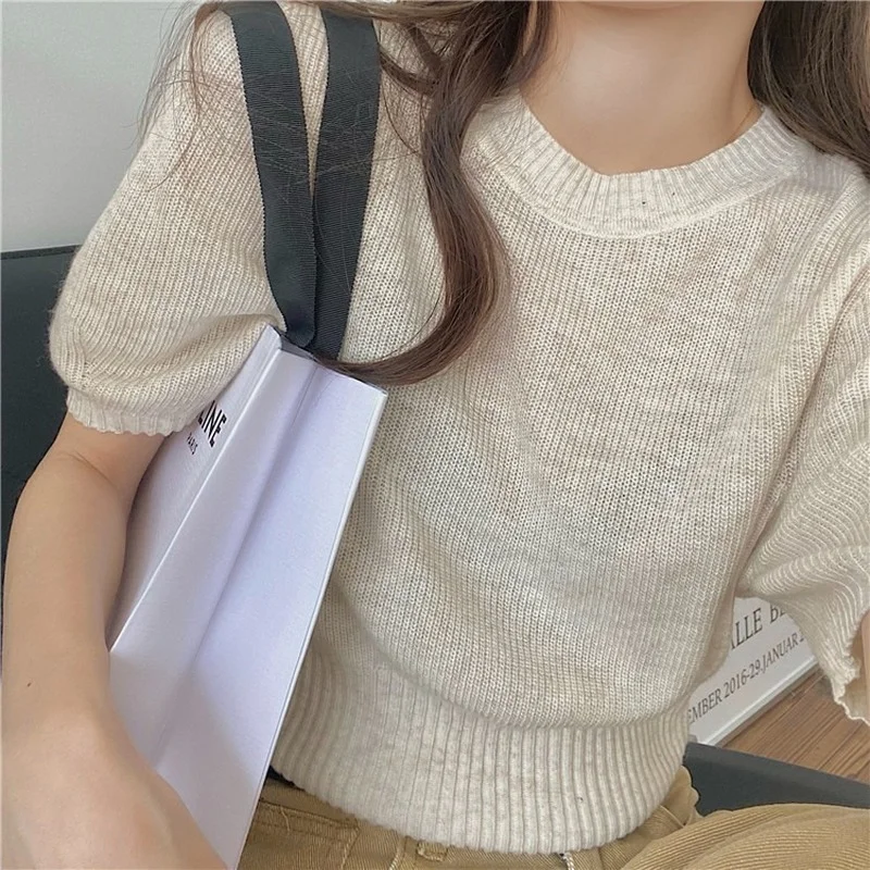 Women's New Green Short Sleeve Elegant Casual Silk T-shirts Summer Thin Short Slim Waist Bottoming Tshirt 2023 Female Sweet Tops
Women's New Green Short Sleeve Elegant Casual Silk T-shirts Summer Thin Short Slim Waist Bottoming Tshirt 2023 Female Sweet Tops