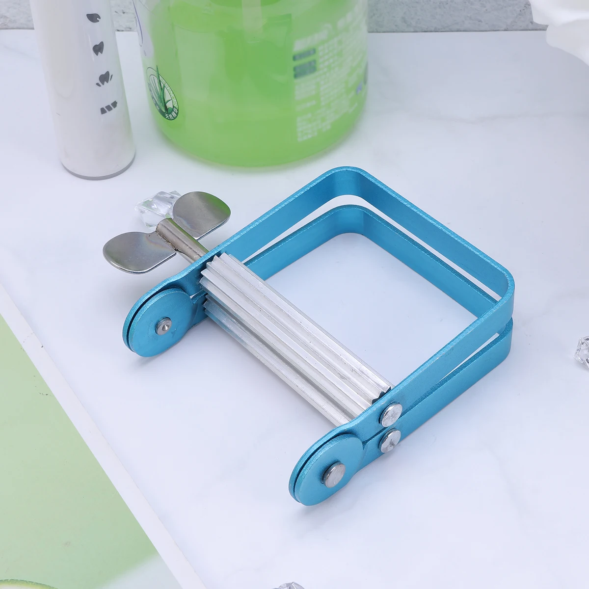 Toothpaste Squeezer Tube Dispenser Blue Extruder Bathroom Supplies Stainless Steel Gear Multifunctional For Toothpaste Cosmetics
Toothpaste Squeezer Tube Dispenser Blue Extruder Bathroom Supplies Stainless Steel Gear Multifunctional For Toothpaste Cosmetics