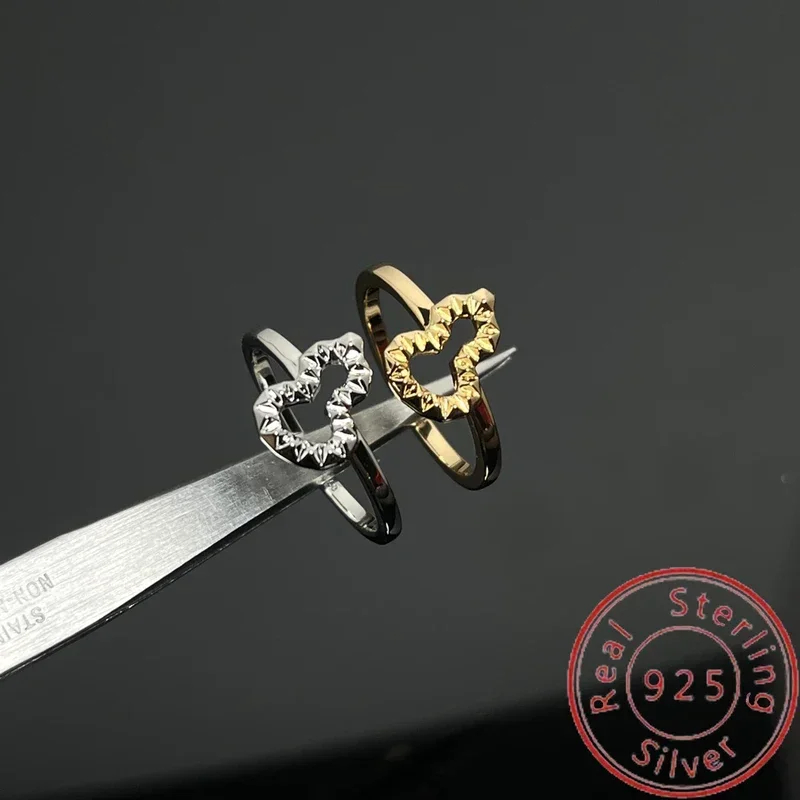 Кольцо из чистого серебра S925 2025, новое классическое кольцо из тыквы в китайском стиле - высококачественное, модное, улучшенное очарование, скидка!
Кольцо из чистого серебра S925 2025, новое классическое кольцо из тыквы в китайском стиле - высококачественное, модное, улучшенное очарование, скидка!