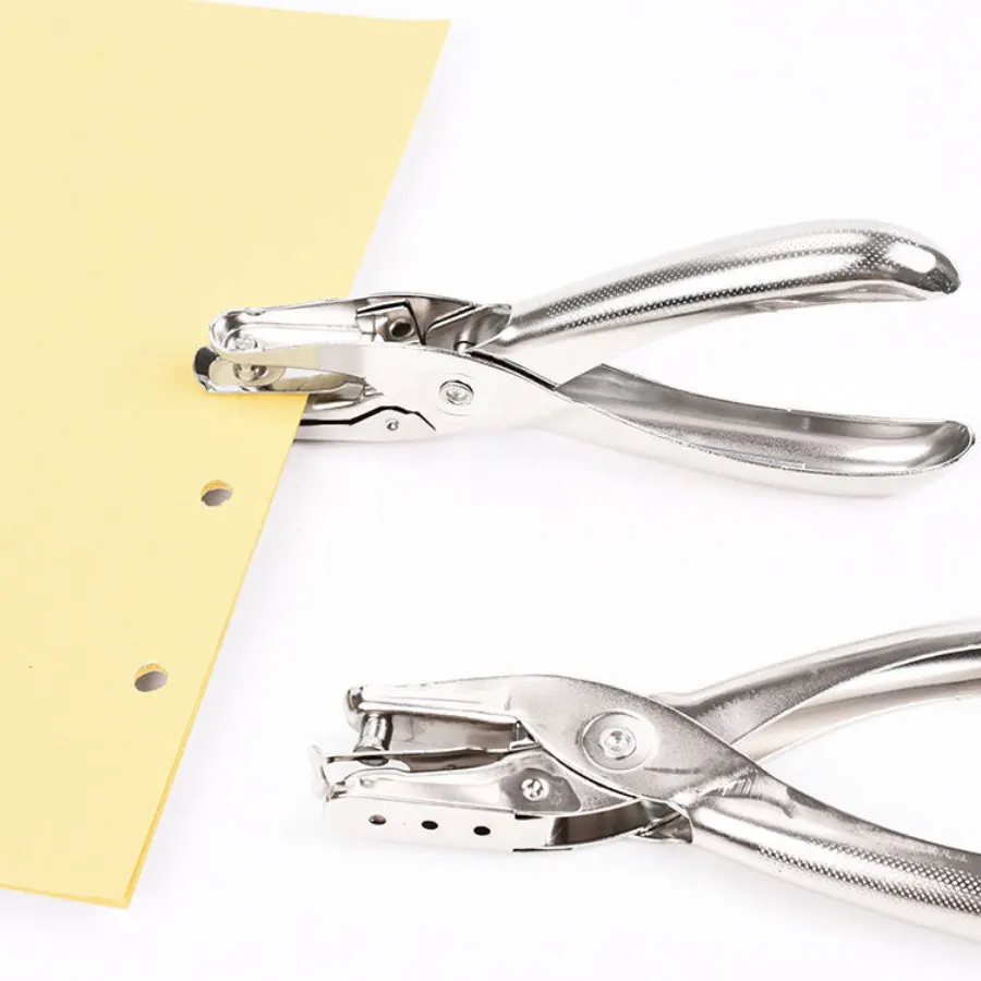 Metal Manual Paper Hole Punch Mini A4 Paper Student Stationery Diy Hole Punch Multi-Functional Small Loose-Leaf Eye Punch
Metal Manual Paper Hole Punch Mini A4 Paper Student Stationery Diy Hole Punch Multi-Functional Small Loose-Leaf Eye Punch