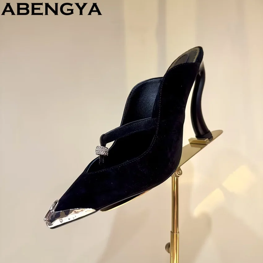Runway Suede Leather Crytal Modern Slippers Women Summer Slides Thin Heels Party Shoes For Women Point Toe Sandalias Mujer
Runway Suede Leather Crytal Modern Slippers Women Summer Slides Thin Heels Party Shoes For Women Point Toe Sandalias Mujer