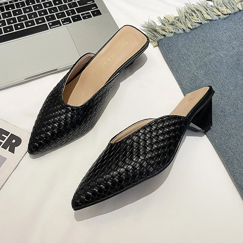 Big Size 40 Baotou Slippers Women's Shoes 2025 Summer Mesh Beach Shoes for Women Pointed Toe Flat Bottom Ladies Sandals Slippers
Big Size 40 Baotou Slippers Women's Shoes 2025 Summer Mesh Beach Shoes for Women Pointed Toe Flat Bottom Ladies Sandals Slippers