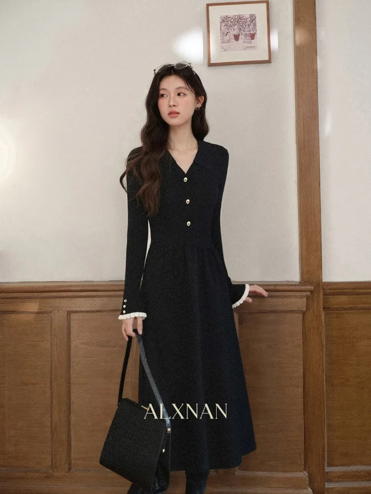 ALXNAN Women's Dress 2025 New French V-neck Black Long Dress Winter Party Dresses 2025 Elegant A-line Female Clothing QYM002404
ALXNAN Women's Dress 2025 New French V-neck Black Long Dress Winter Party Dresses 2025 Elegant A-line Female Clothing QYM002404