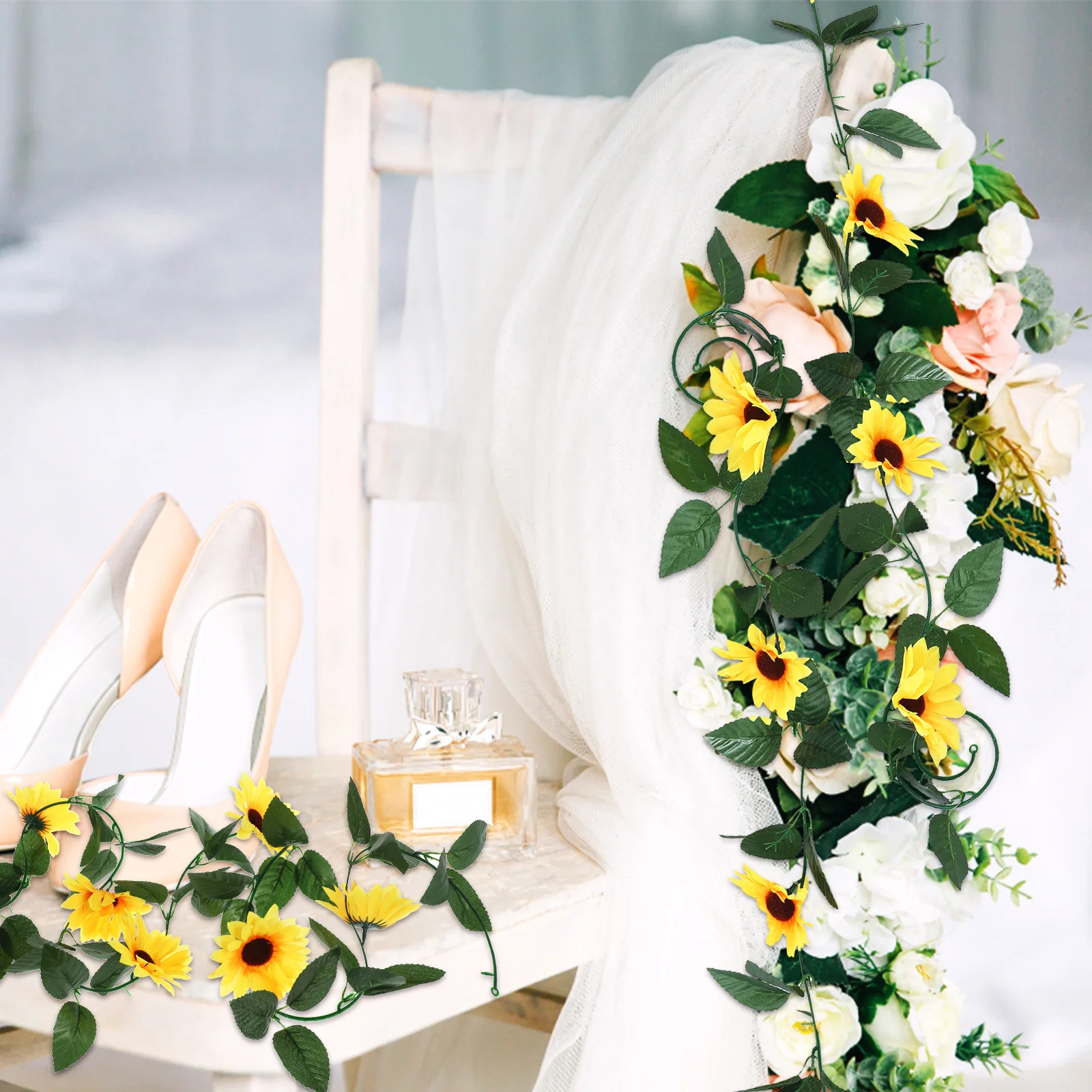 5Pcs Sunflower Decor Artificial Flowers Garland Romantic Event Decoration Sturdy Material Easy to Shape Sunflower Garland
5Pcs Sunflower Decor Artificial Flowers Garland Romantic Event Decoration Sturdy Material Easy to Shape Sunflower Garland