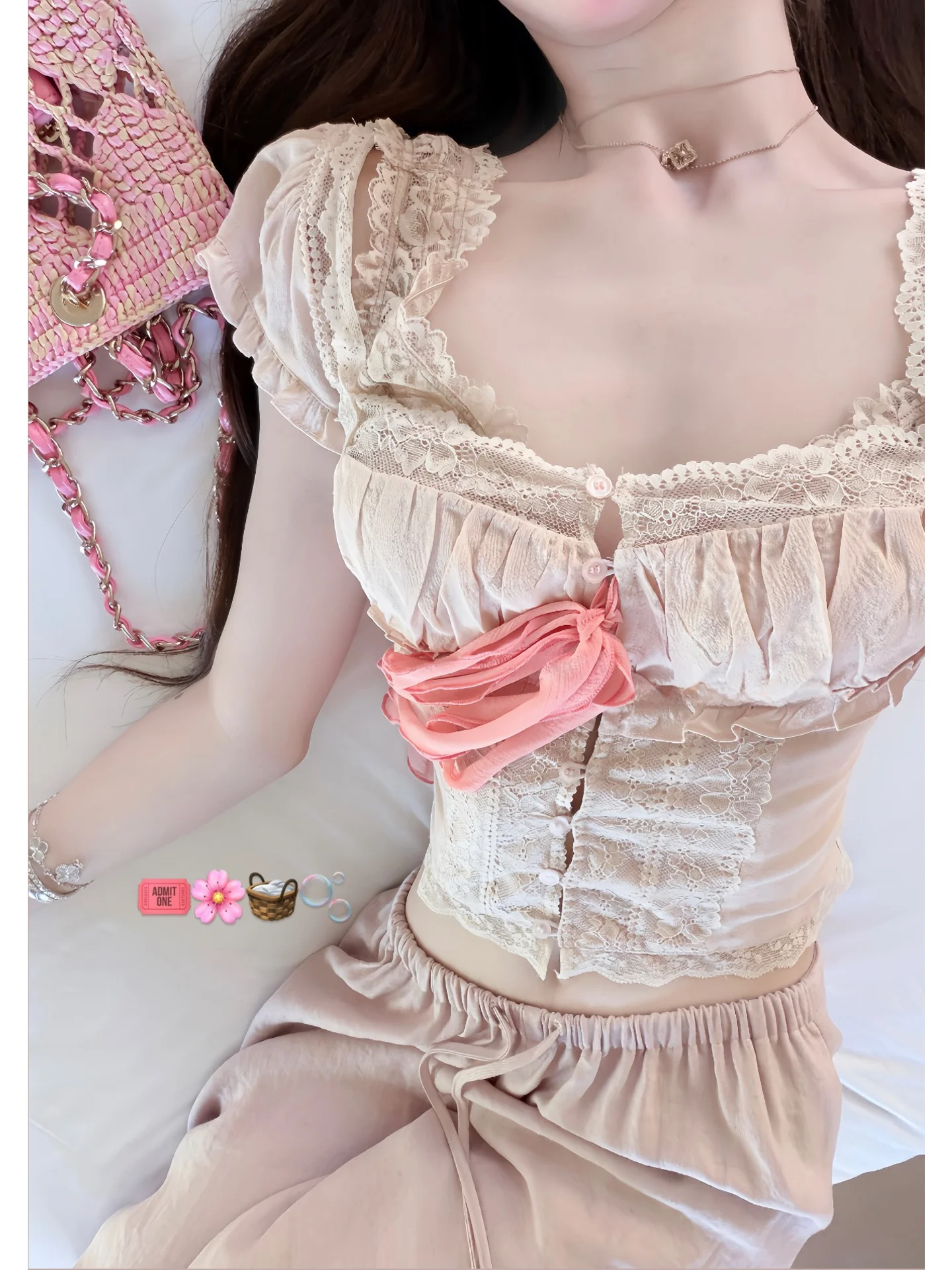 White Water Women's Mist Pink Tulip Lace Trimmed Square Collar Chiffon Top Korean Style Slim Fit Early Spring Sexy Pure Desire
White Water Women's Mist Pink Tulip Lace Trimmed Square Collar Chiffon Top Korean Style Slim Fit Early Spring Sexy Pure Desire