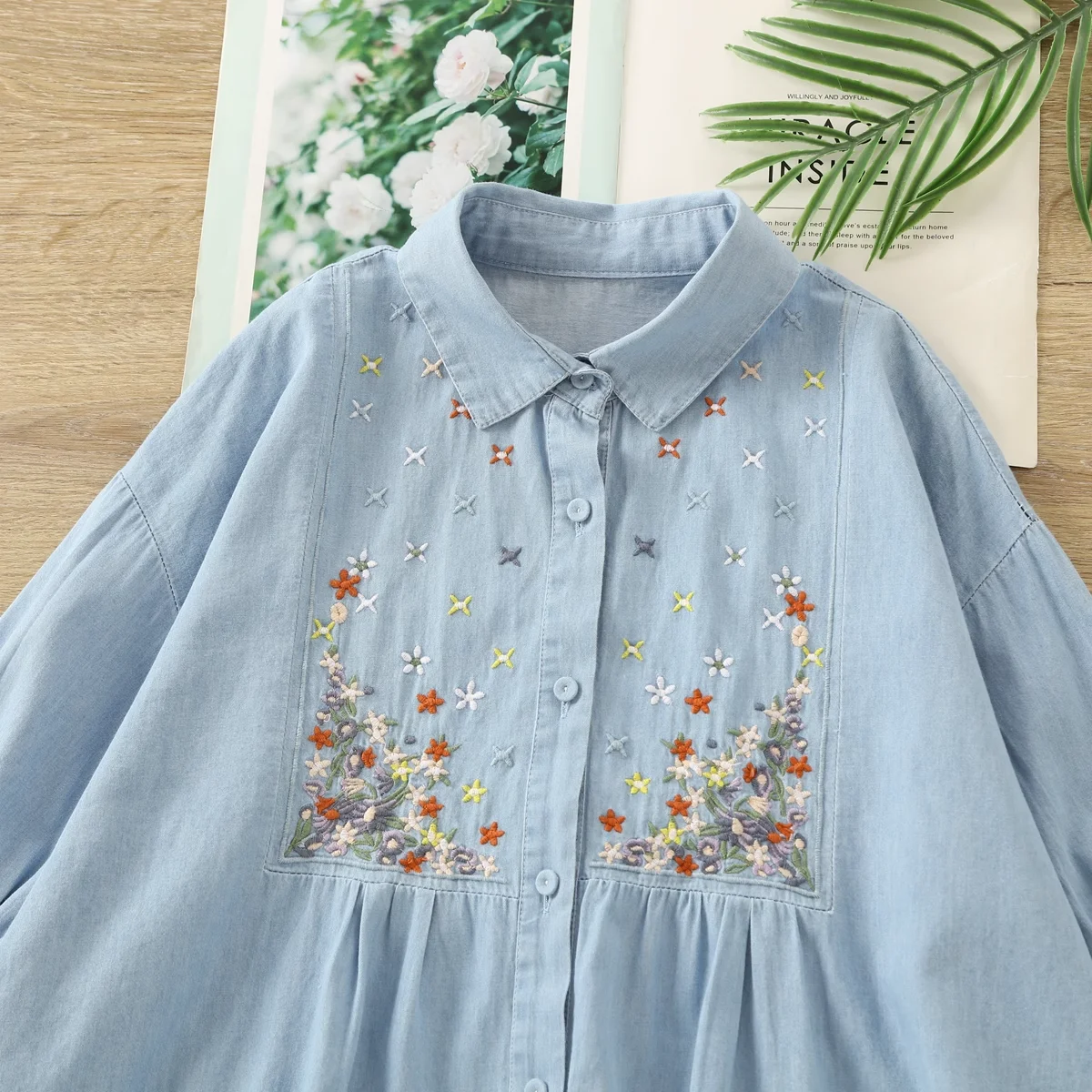 Japanese vintage clothes bust 120cm denim oversized shirts for women summer flower embroidered denim blouses
Japanese vintage clothes bust 120cm denim oversized shirts for women summer flower embroidered denim blouses