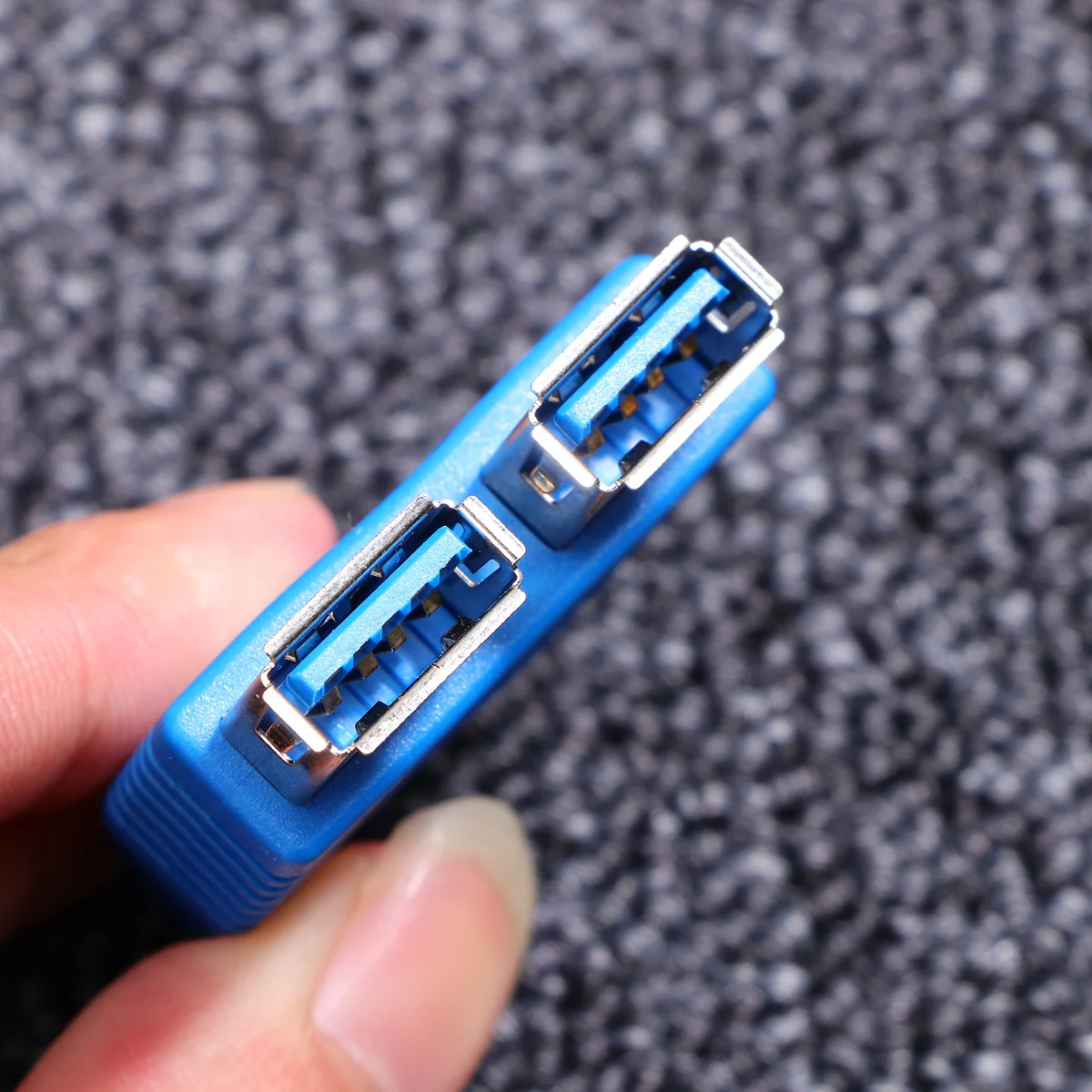 1Pcs USB 3.0 Female Dual Port Adapter Blue 20 Pin Motherboard Header Connector High Speed Mainboard USB Connectors Efficient
1Pcs USB 3.0 Female Dual Port Adapter Blue 20 Pin Motherboard Header Connector High Speed Mainboard USB Connectors Efficient