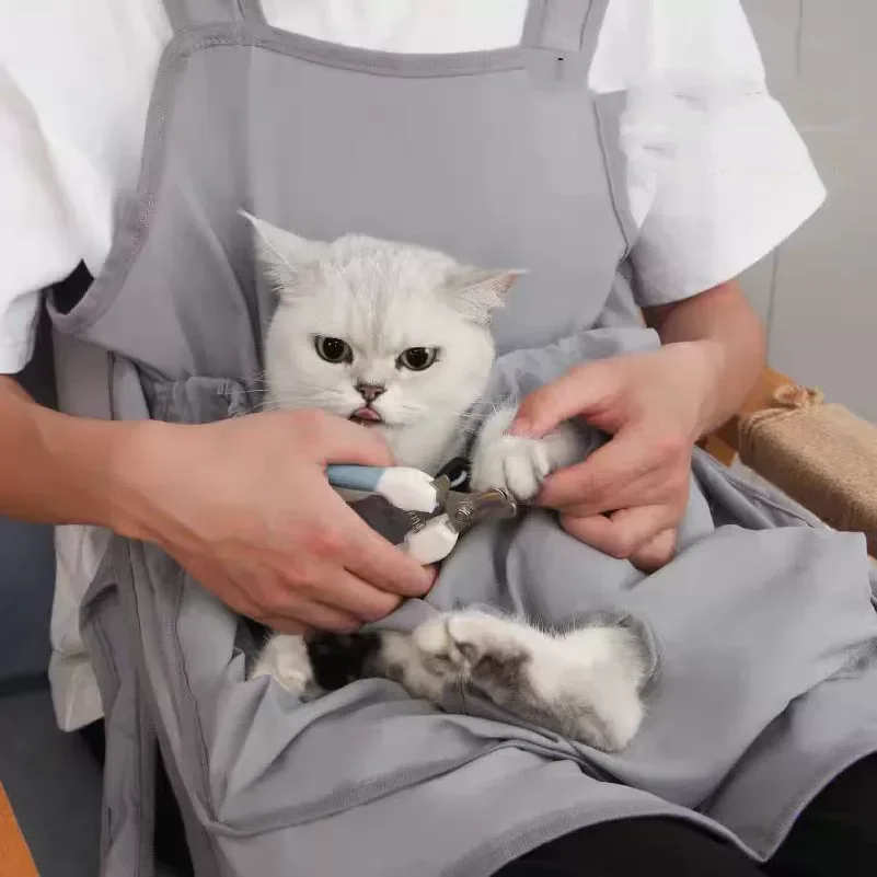 Cat Apron Polar Fleece Ultra Soft Cat Hugging Apron Foot-exposing Cat Hugging Apron No Hair Sticking Cat Clothes
Cat Apron Polar Fleece Ultra Soft Cat Hugging Apron Foot-exposing Cat Hugging Apron No Hair Sticking Cat Clothes