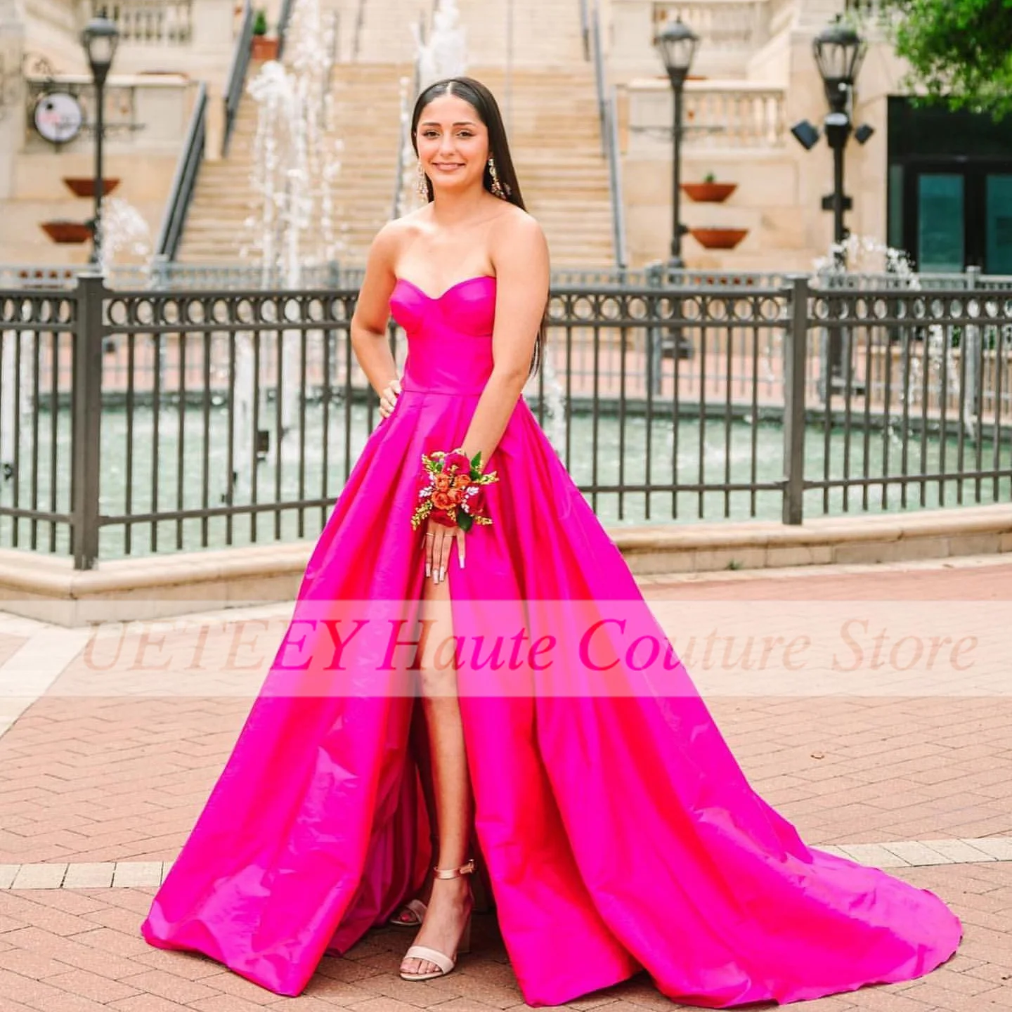 Elegant Pink Strapless Prom Dresses For Women Sleeveless Side Split Saudi Arabia Formal Evening Dress Formal Party Gowns
Elegant Pink Strapless Prom Dresses For Women Sleeveless Side Split Saudi Arabia Formal Evening Dress Formal Party Gowns