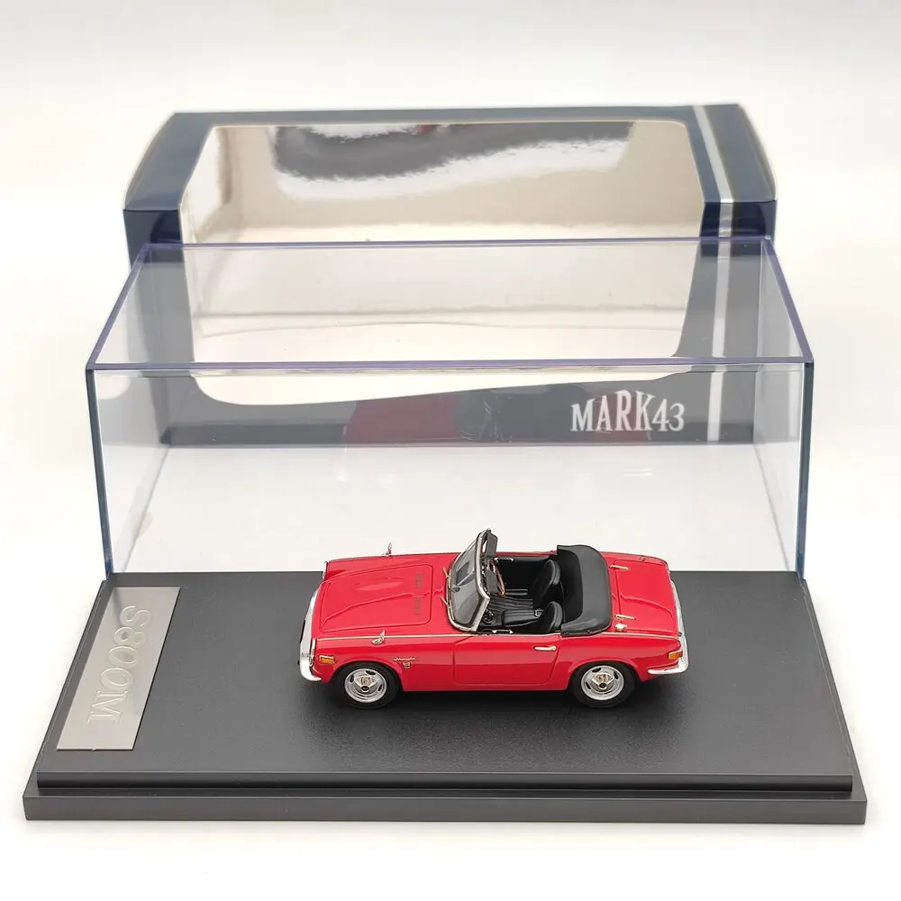 Mark43 1:43 Convertible PM4349R Resin Model
Mark43 1:43 Convertible PM4349R Resin Model