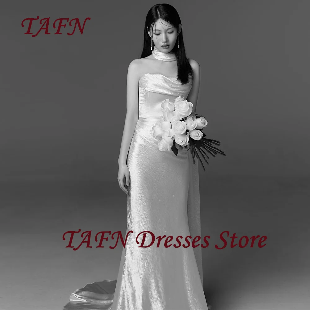 TAFN Simple Pleated Mermaid Wedding Dress Korea Photo Shoot Floor-Length Strapless Bridal Gown with Scarf Free Customized
TAFN Simple Pleated Mermaid Wedding Dress Korea Photo Shoot Floor-Length Strapless Bridal Gown with Scarf Free Customized