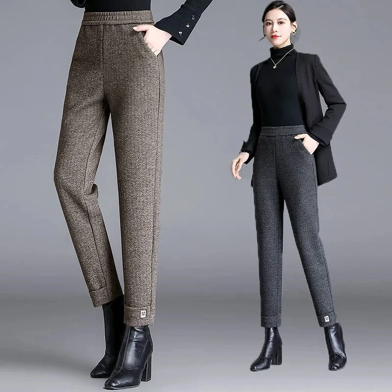 Autumn Winter 2023 Vintage Wool Pants Women's Elastic High Waist Casual Wild Harem Pant Lady Slim Thick Woolen Pencil Trousers
Autumn Winter 2023 Vintage Wool Pants Women's Elastic High Waist Casual Wild Harem Pant Lady Slim Thick Woolen Pencil Trousers