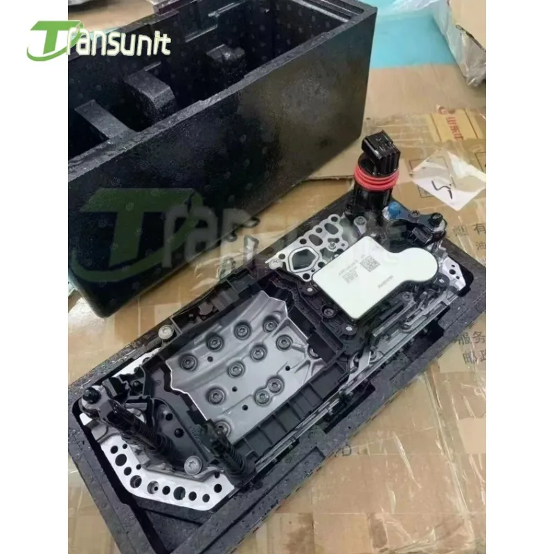 Original brand new 722.8 CVT Transmission Control Unit With Valve Body And Solenoids Fits For Mercedes Benz W245 W169
Original brand new 722.8 CVT Transmission Control Unit With Valve Body And Solenoids Fits For Mercedes Benz W245 W169