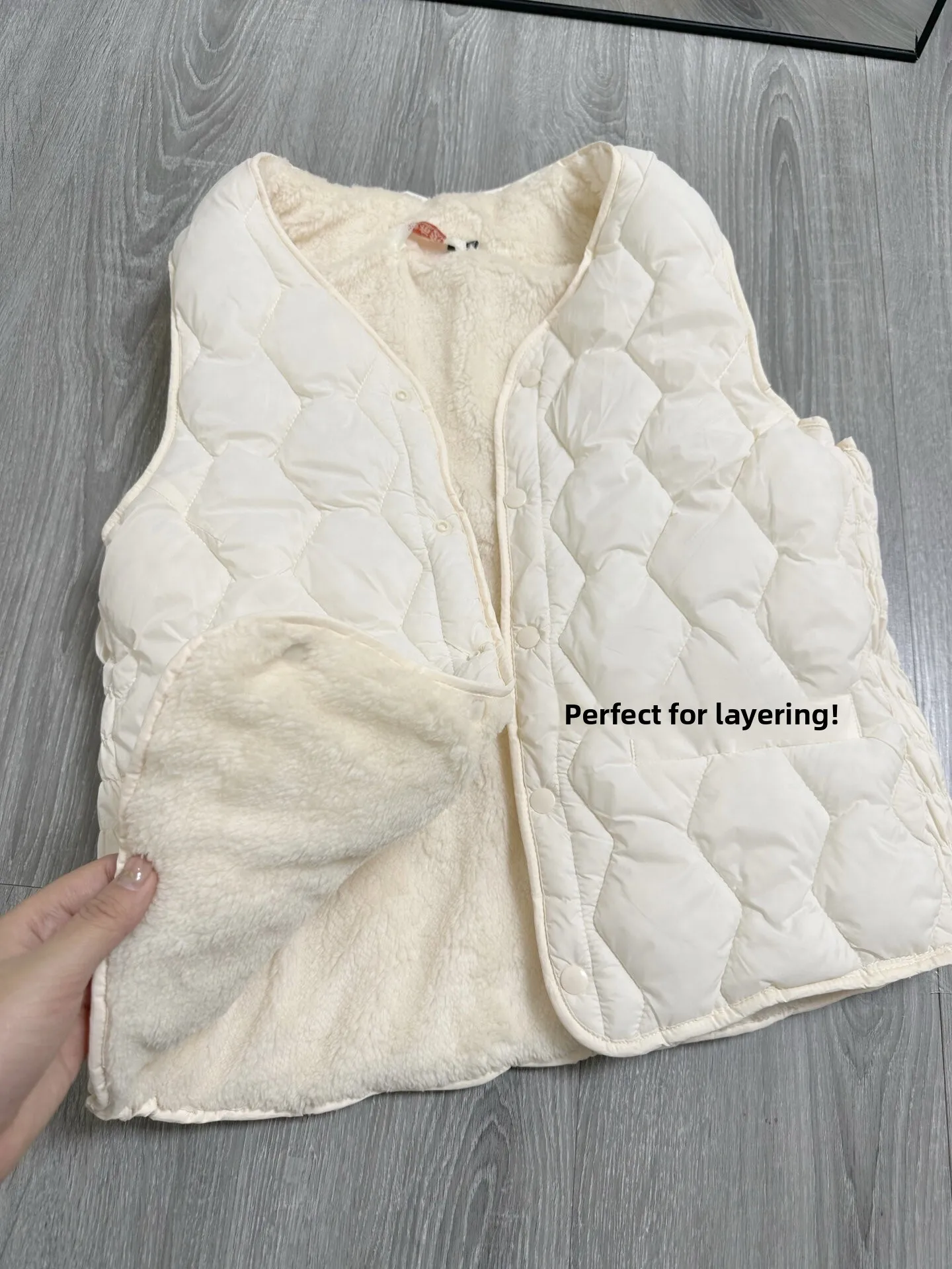 plus Size Fce Lined Thiened Vest Svel Winter Warm Cold Proof Women's Faion Outerwear Casual V-ne ort Sle
plus Size Fce Lined Thiened Vest Svel Winter Warm Cold Proof Women's Faion Outerwear Casual V-ne ort Sle