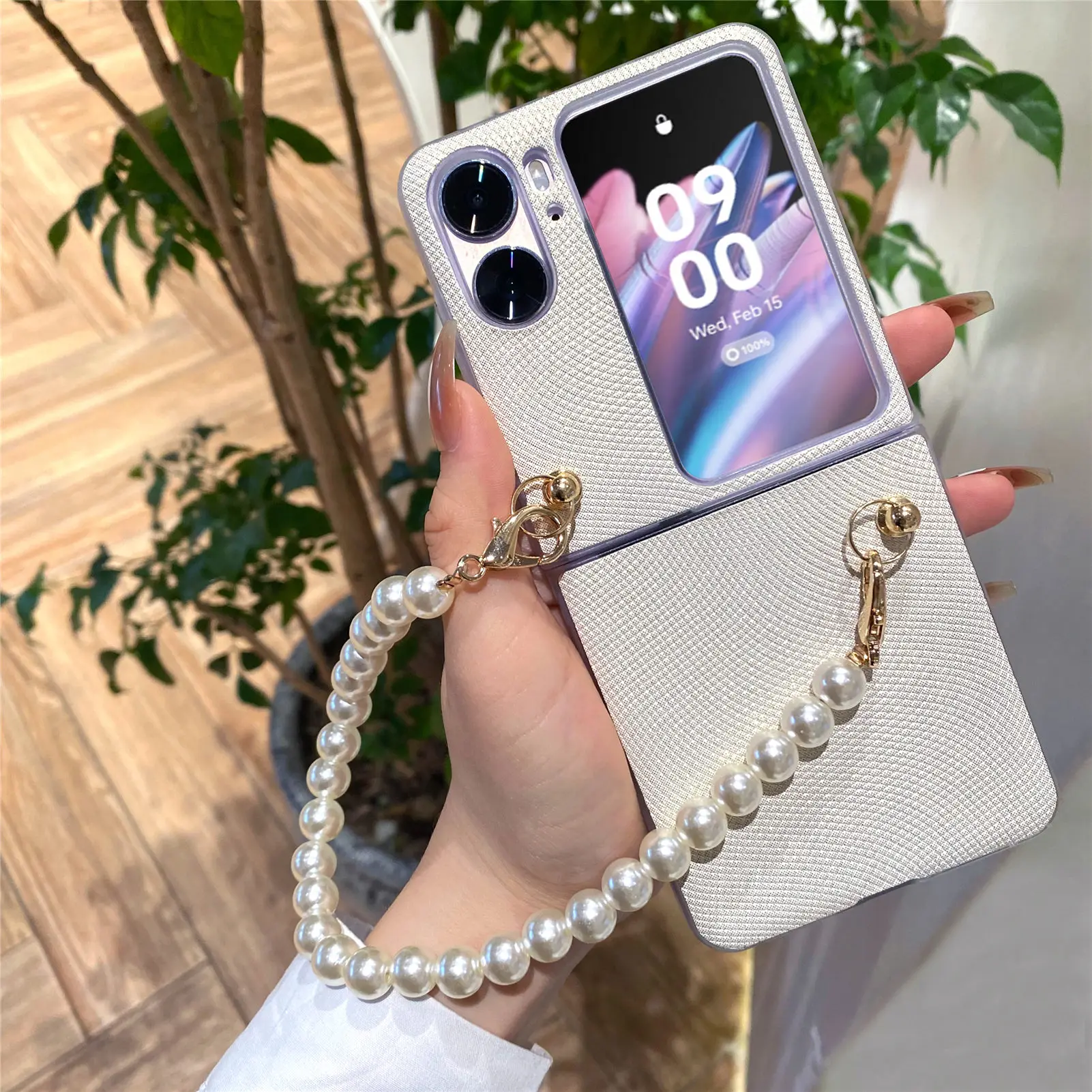 Luxury Bling Glitter Shockproof For OPPO Find N2 Flip Case OPPO Find N2 Flip Phone Case Cover Shockproof Peals Phone Strap
Luxury Bling Glitter Shockproof For OPPO Find N2 Flip Case OPPO Find N2 Flip Phone Case Cover Shockproof Peals Phone Strap