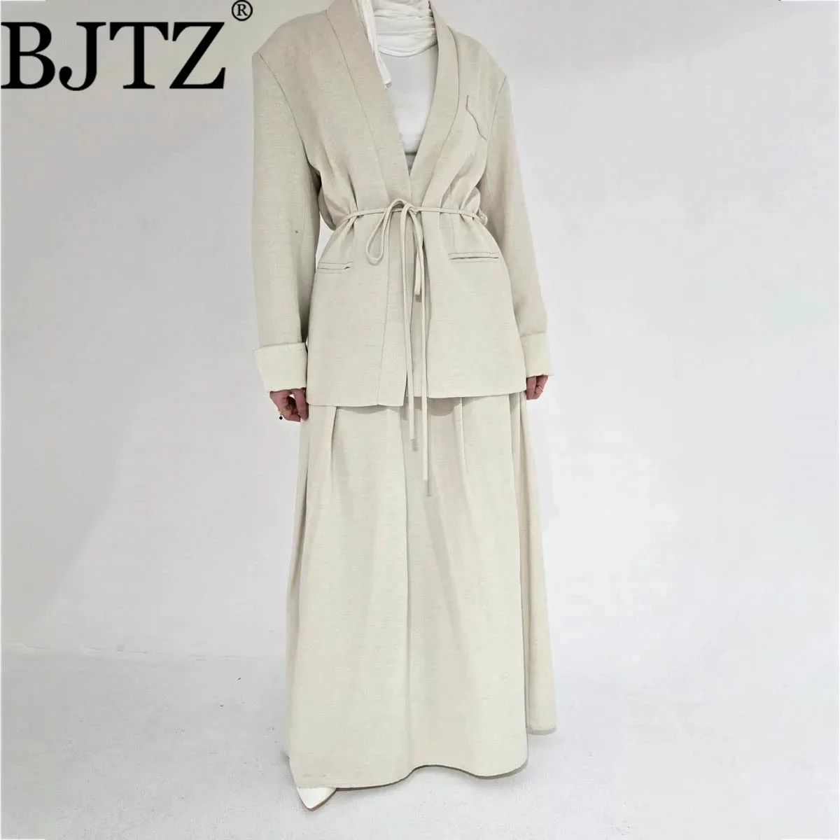 BJTZ Minimalist Button-up Lace-up Design Woman's Set Solid-color 2025 New Women's Loose Versatile Long Pants Set Two Pieces
BJTZ Minimalist Button-up Lace-up Design Woman's Set Solid-color 2025 New Women's Loose Versatile Long Pants Set Two Pieces