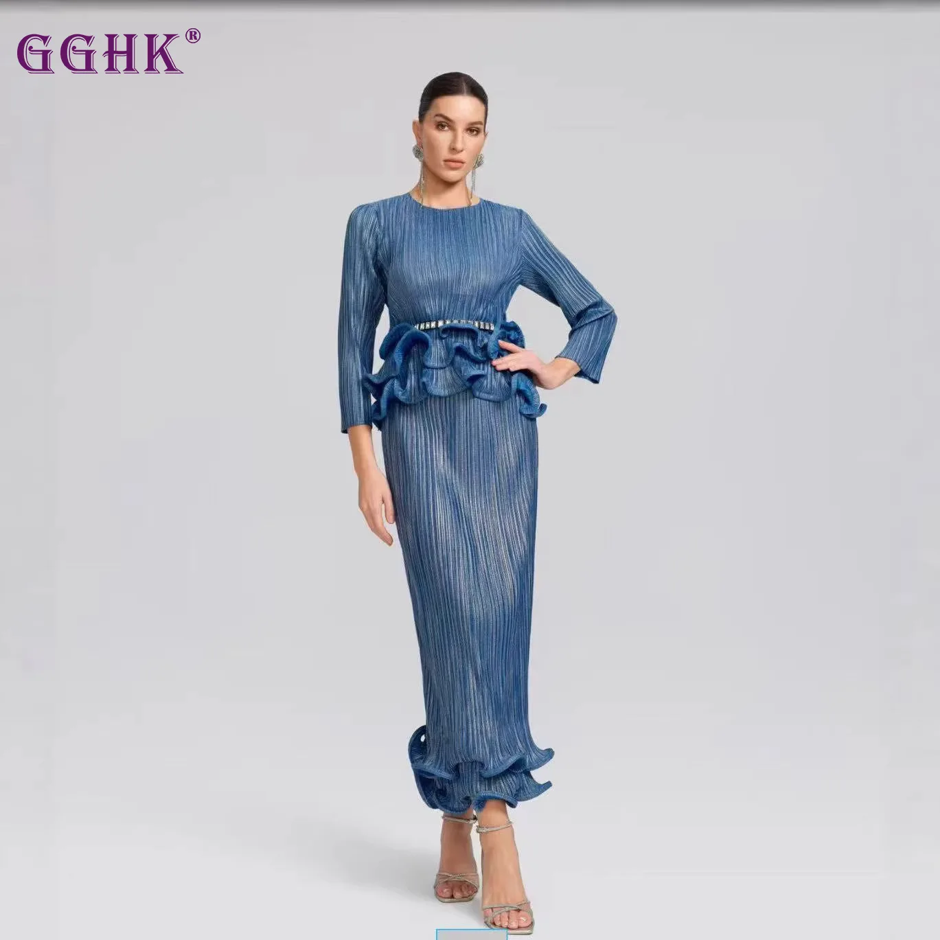 GGHK Women Elegant 2 Piece Fold Comfortable Fabric Top Splicing Design Half Skirt Loose Plus Size Casual Female Set
GGHK Women Elegant 2 Piece Fold Comfortable Fabric Top Splicing Design Half Skirt Loose Plus Size Casual Female Set
