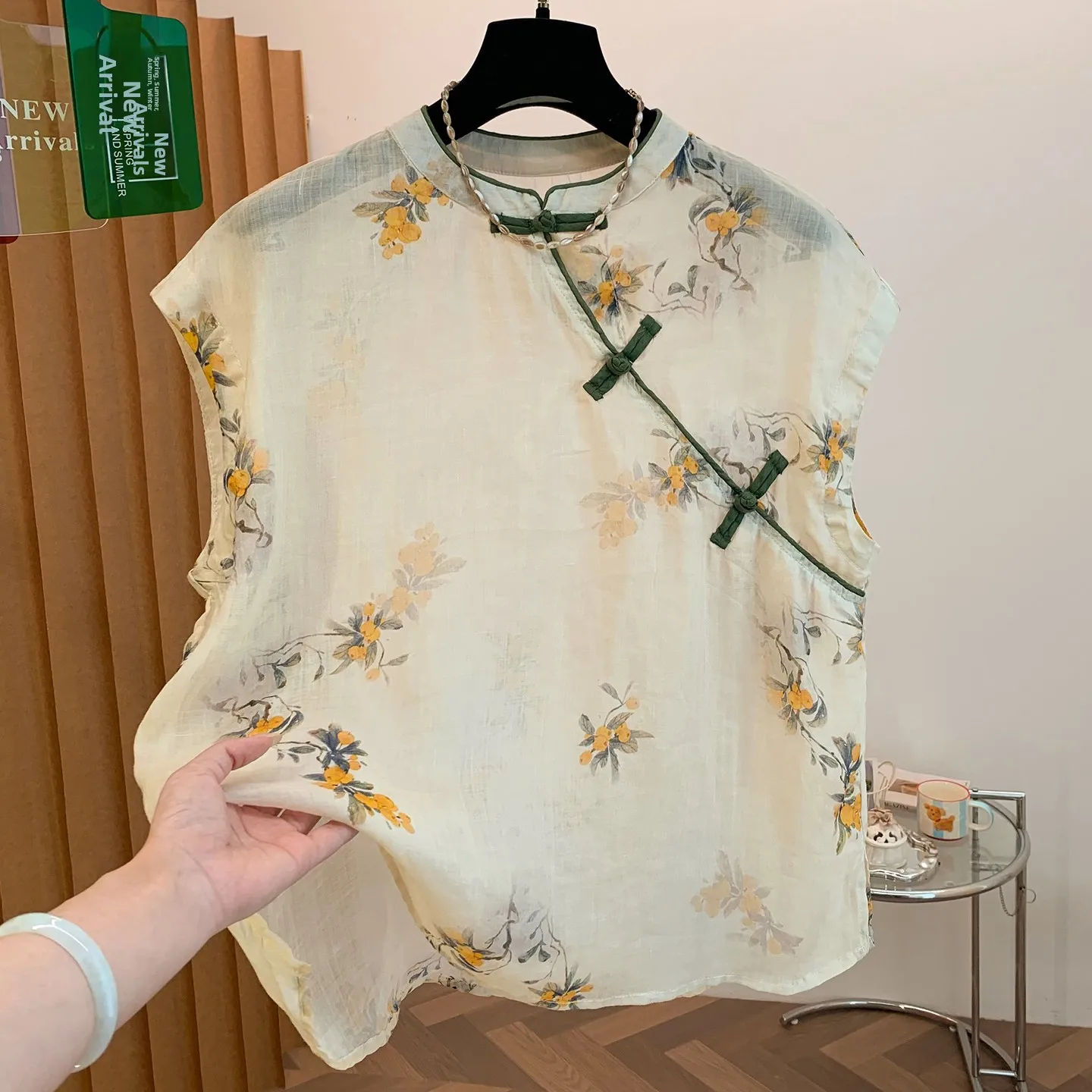 Artistic Large Size Button up Shirt Slimming Vintage Summer New Style Versatile Asymmetrical Hemline Cotton Linen Women's Top
Artistic Large Size Button up Shirt Slimming Vintage Summer New Style Versatile Asymmetrical Hemline Cotton Linen Women's Top