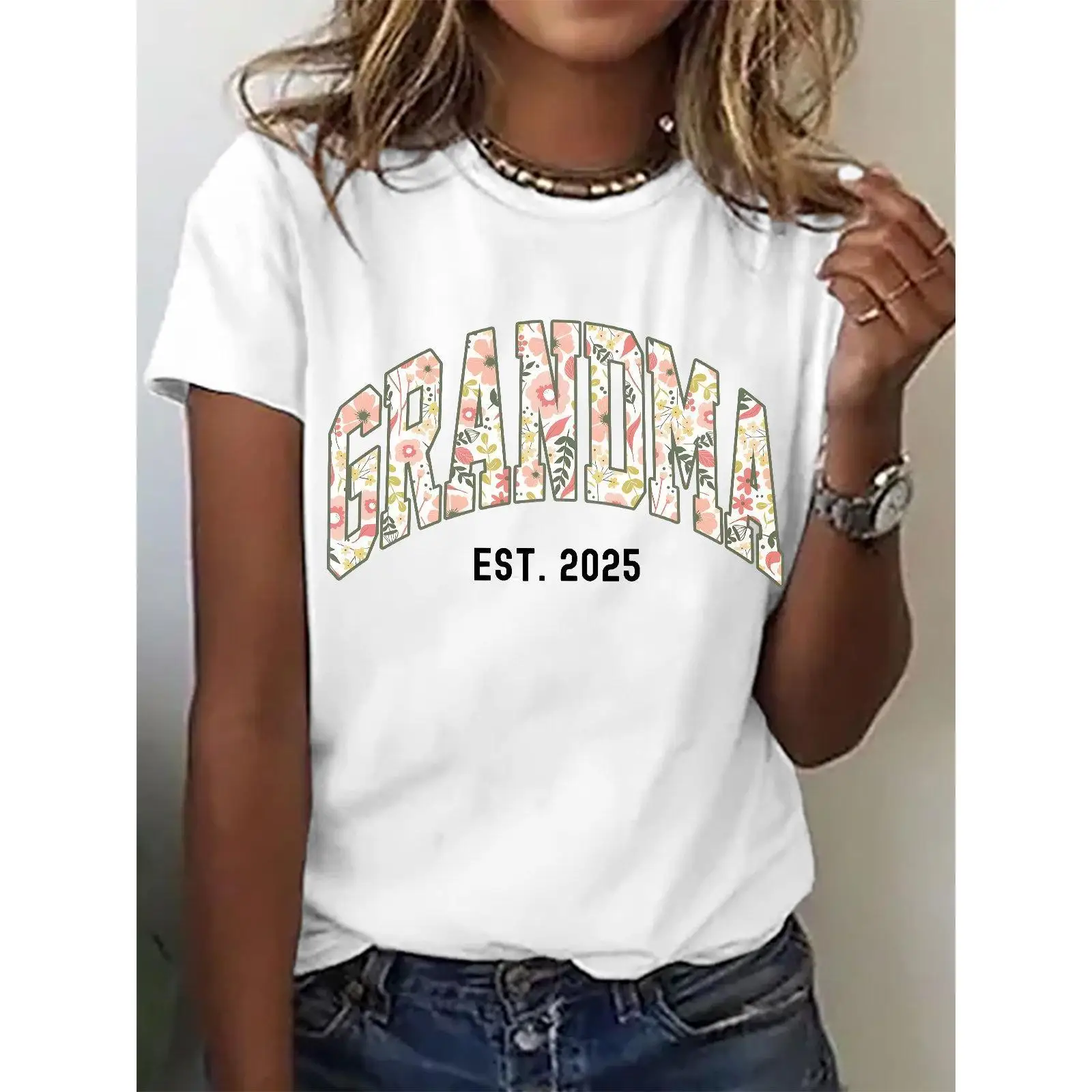 Family - love - inspired Grandma Tee: Honor the Journey of Becoming a Grandma with a Floral Design
Family - love - inspired Grandma Tee: Honor the Journey of Becoming a Grandma with a Floral Design