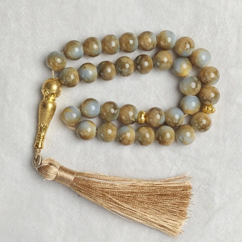 New Muslim Prayer Beads Bracelet Tasbih Ramadan Prayer Beads for Daily Misbaha and Meditation (10mm (33 Beads),4 Colors)
New Muslim Prayer Beads Bracelet Tasbih Ramadan Prayer Beads for Daily Misbaha and Meditation (10mm (33 Beads),4 Colors)