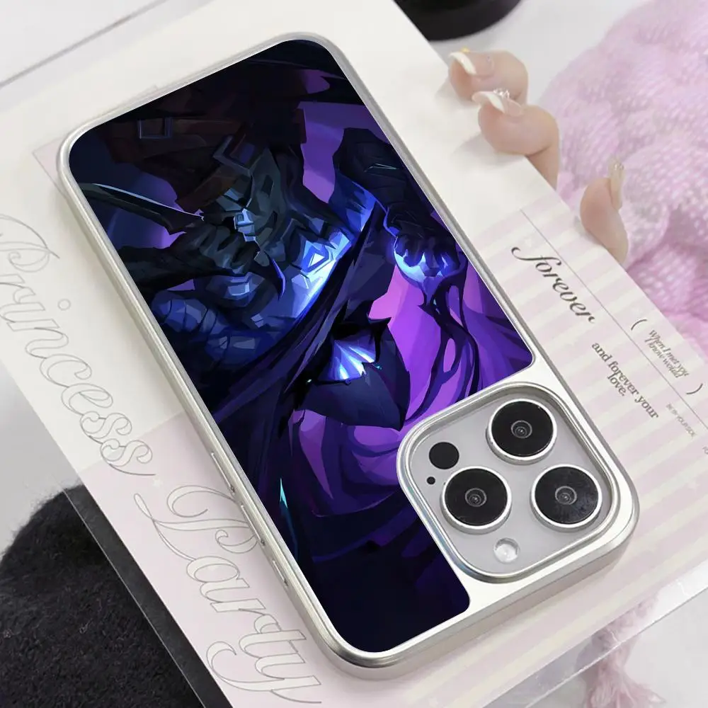 Valo Omen Phone Case for iPhone 17 16 15 14 13 12 11 Air Pro Max Plus Electroplated Silver Cover
Valo Omen Phone Case for iPhone 17 16 15 14 13 12 11 Air Pro Max Plus Electroplated Silver Cover