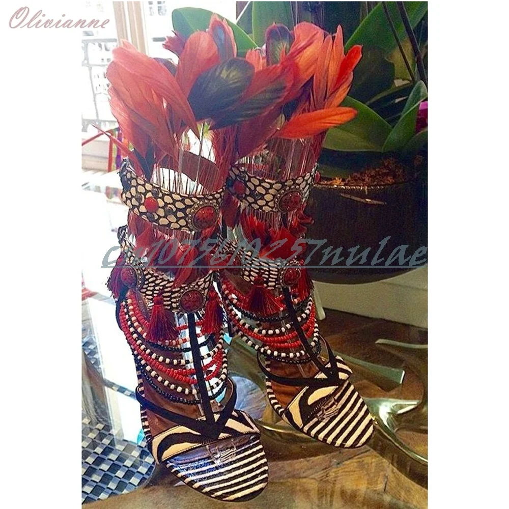Mixed Color Feather Design Runway Sandals Fashion Chain Strap Hollow Open Toe Stiletto High Heel Shoes for Women Retro Cosplay
Mixed Color Feather Design Runway Sandals Fashion Chain Strap Hollow Open Toe Stiletto High Heel Shoes for Women Retro Cosplay
