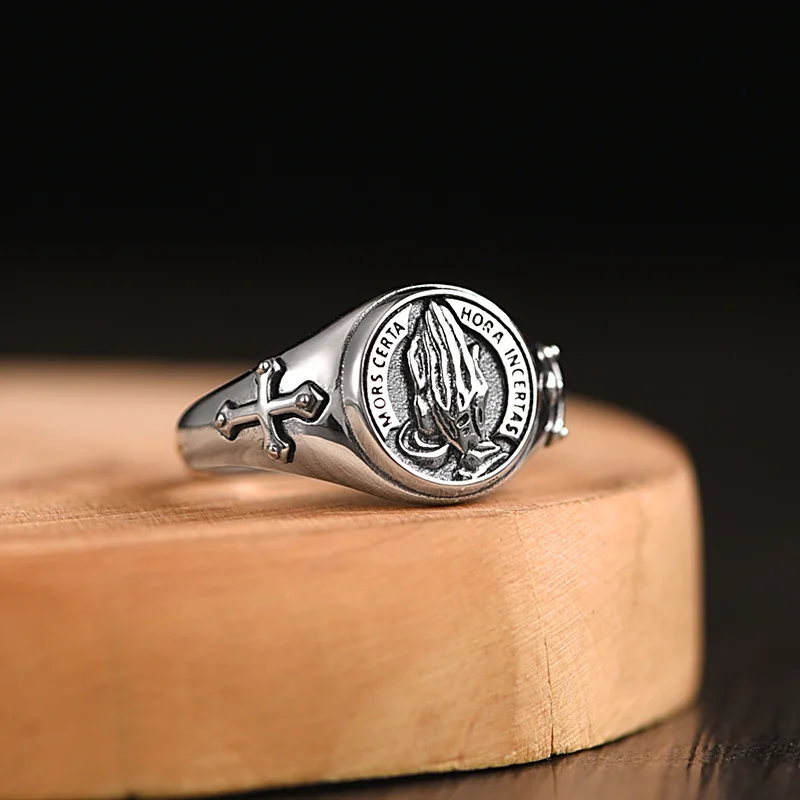 925Sterling Silver Niche Cross Ring Men's American Retro Ring Men's High-end Dominant Adjustable Ring
925Sterling Silver Niche Cross Ring Men's American Retro Ring Men's High-end Dominant Adjustable Ring