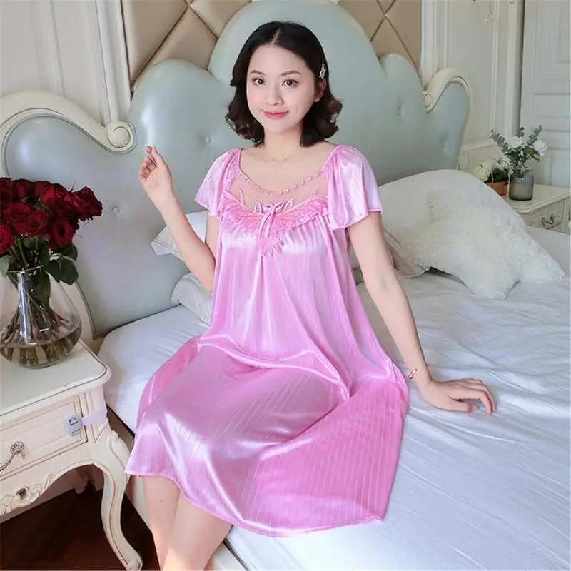T21F Short Sleeve Ice Silk Nightgown Lace Trim Sleep Dress for Lounging or Sleeping
T21F Short Sleeve Ice Silk Nightgown Lace Trim Sleep Dress for Lounging or Sleeping