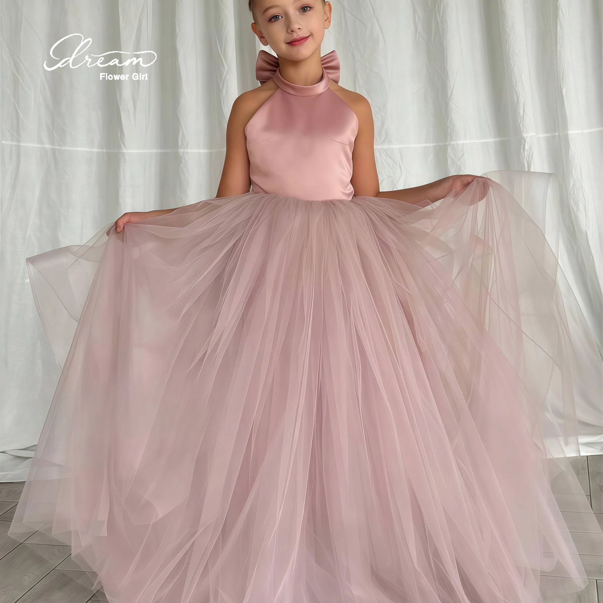 Pink Girls' Formal Party Dress Halter-Neck Strapless Sleeveless Flared Skirt with Bow and Open Back
Pink Girls' Formal Party Dress Halter-Neck Strapless Sleeveless Flared Skirt with Bow and Open Back
