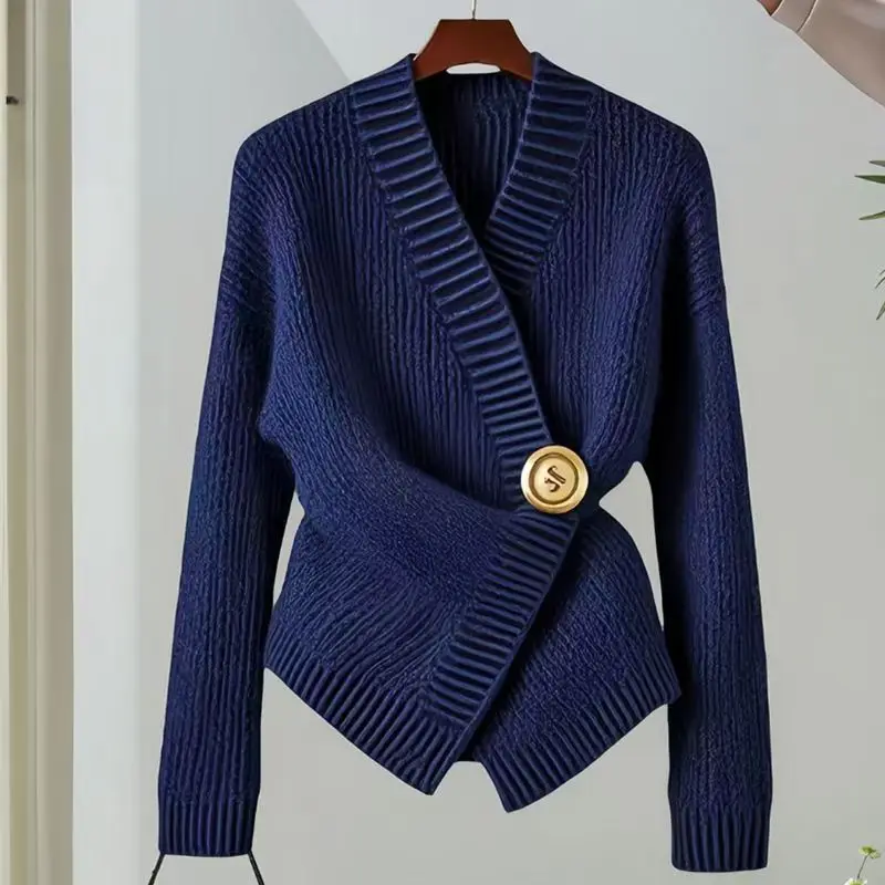 Casual Knit Cardigan Women Loose V Neck Long Sleeves One Button Sweater Female 2024 Fashion Solid Knitwears Lady
Casual Knit Cardigan Women Loose V Neck Long Sleeves One Button Sweater Female 2024 Fashion Solid Knitwears Lady