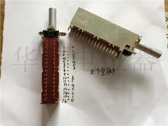 Taiwan T-MEC 4-blade 6-speed band switch long 2X16 32 pin handle length 20MM round
Taiwan T-MEC 4-blade 6-speed band switch long 2X16 32 pin handle length 20MM round