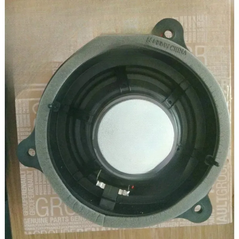 Genuine Horn Car Door Stereo Speaker Sound Amplifier Loudspeaker 281565599R Auto Part for Renault Koleos2009-2016 Fluence Kadjar
Genuine Horn Car Door Stereo Speaker Sound Amplifier Loudspeaker 281565599R Auto Part for Renault Koleos2009-2016 Fluence Kadjar