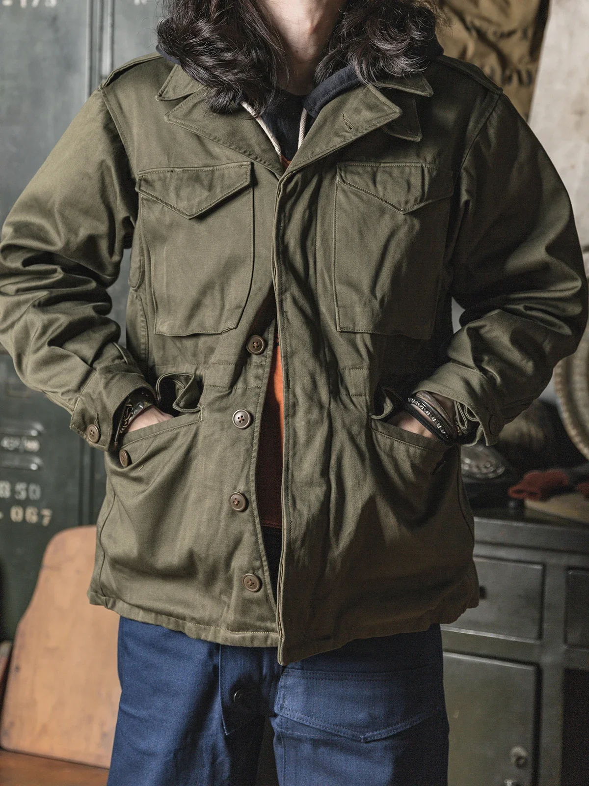 Rugged Bronson Army M-43 Field Jacket Vintage Style M1943 Coat For Men Olive Drab
Rugged Bronson Army M-43 Field Jacket Vintage Style M1943 Coat For Men Olive Drab