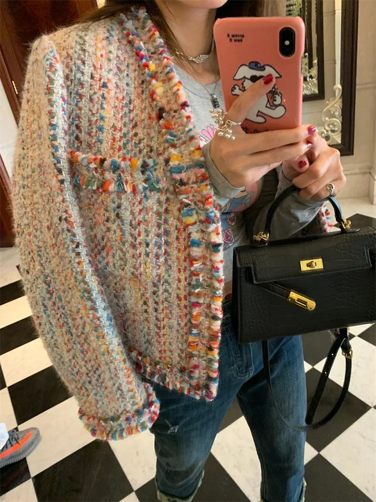 Rainbow Wool Coat Women 2024 Spring Summer New Fashion Long Sleeve Jackets Vintage V Neck Open Stitch Casual Chic Coats B143
Rainbow Wool Coat Women 2024 Spring Summer New Fashion Long Sleeve Jackets Vintage V Neck Open Stitch Casual Chic Coats B143
