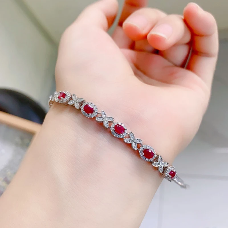 Natural Ruby Bracelet for women silver 925 jewelry luxury gem stones 18k gold plated free shiping items
Natural Ruby Bracelet for women silver 925 jewelry luxury gem stones 18k gold plated free shiping items