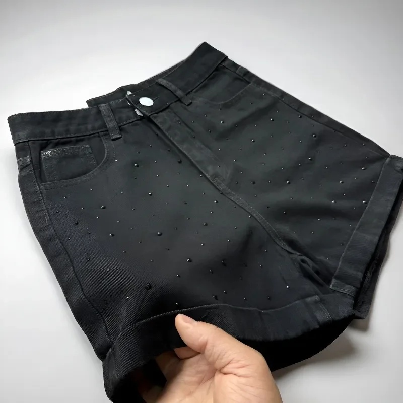 Y2K Hot Girl Women Denim Shorts Rhinestone Decor High Waist Cuffed Wide Leg Summer Hip Lift Short Jeans Daily Wear
Y2K Hot Girl Women Denim Shorts Rhinestone Decor High Waist Cuffed Wide Leg Summer Hip Lift Short Jeans Daily Wear