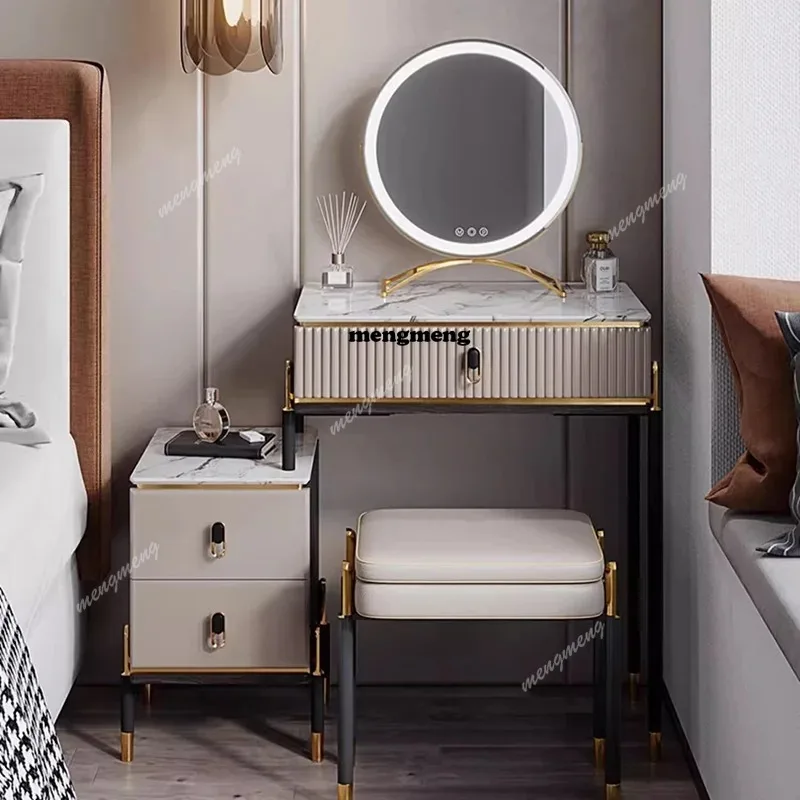 Удобный туалетный столик с ящиками для макияжа и организации хранения, мебель для спальни
Удобный туалетный столик с ящиками для макияжа и организации хранения, мебель для спальни