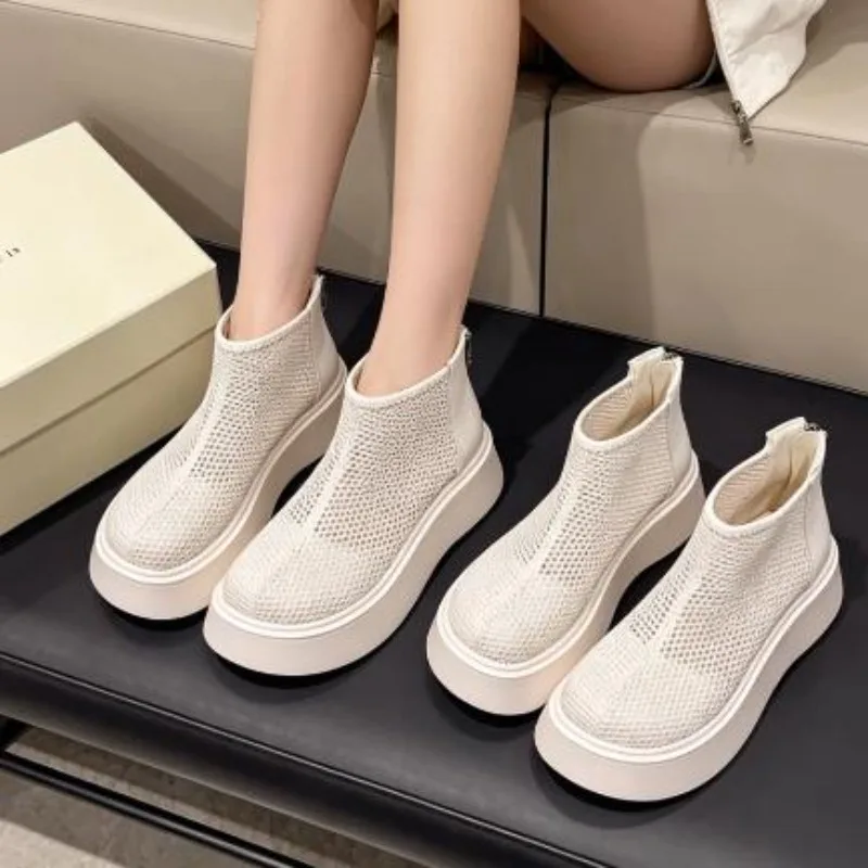 Summer New Style Round Head Mesh Cloth Breathable Rear Zipper Waterproof Platform Anti-slip Wear-resistant Short Boots
Summer New Style Round Head Mesh Cloth Breathable Rear Zipper Waterproof Platform Anti-slip Wear-resistant Short Boots