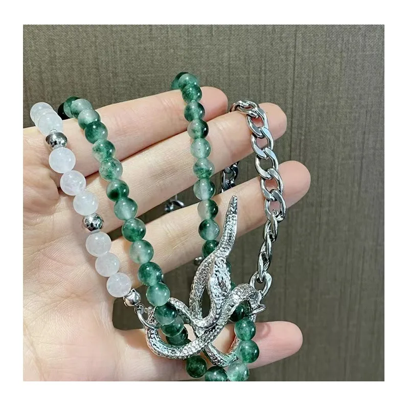 Small Snake Winding Green Crystal Collarbone Chain Chinese Natural Stone Double-layer Splicing Beaded Necklace Snake Sweater Cha
Small Snake Winding Green Crystal Collarbone Chain Chinese Natural Stone Double-layer Splicing Beaded Necklace Snake Sweater Cha
