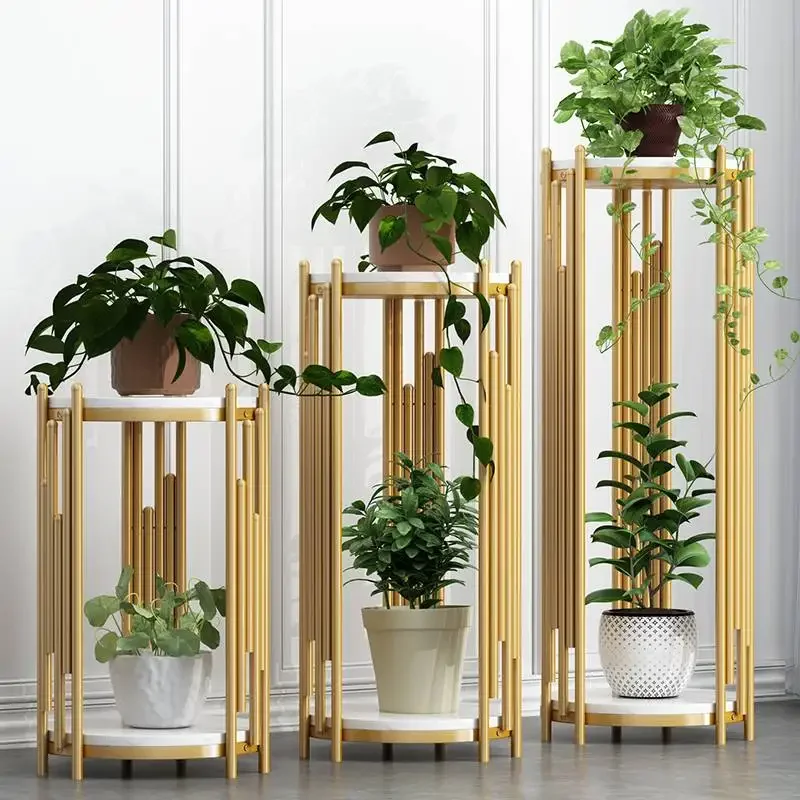 Flower shelf living room floor-to-ceiling shelves balcony layout is simple and modern
Flower shelf living room floor-to-ceiling shelves balcony layout is simple and modern