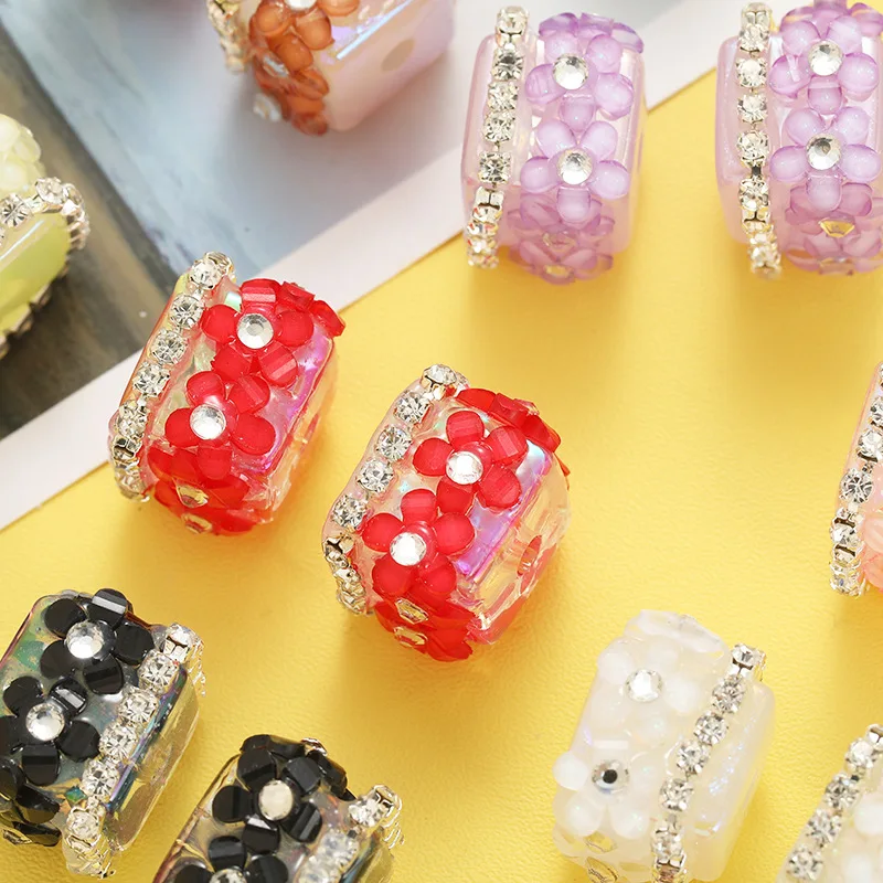 Acrylic Flowers Decorated Crystal Rhinestones Cube Square Jewelry Beads 16mm 15pcs Ornament Accessories Material Pen Making
Acrylic Flowers Decorated Crystal Rhinestones Cube Square Jewelry Beads 16mm 15pcs Ornament Accessories Material Pen Making